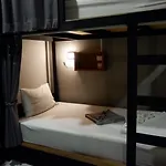 Leisure Hostel